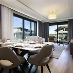 Moevenpick Living Camlivadi 酒店 *