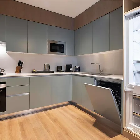 Hotel Moevenpick Living Camlivadi *