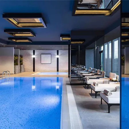 Hotell Moevenpick Living Camlivadi